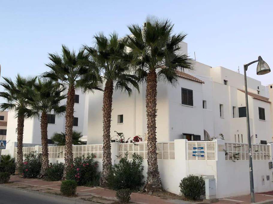 villa cinco palmas Almerimar Esterno foto